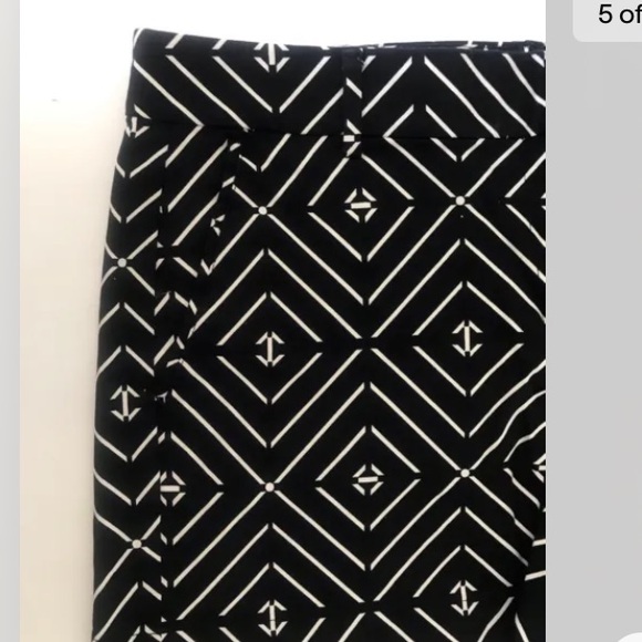Joe Fresh Women’s Black And White Geometric Print Sailor Shorts 10 - Picture 5 of 6